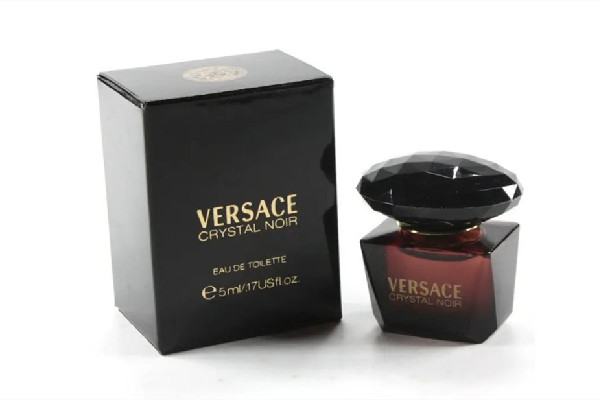 范思哲香水和香奈兒香水哪個(gè)好 范思哲香水和迪奧香水屬于同級別