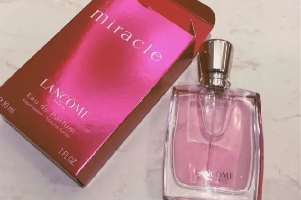 蘭蔻香水怎么查詢(xún)是不是正品 蘭蔻香水有效期怎么看