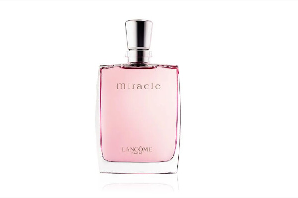 蘭蔻香水可以留香多久 蘭蔻香水怎么噴 蘭蔻香水可以留香多久 蘭蔻香水怎么噴