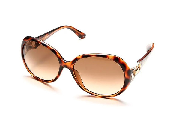 太陽鏡可以防藍(lán)光嗎 太陽鏡會傷害眼睛嗎 太陽鏡可以防藍(lán)光嗎 太陽鏡會傷害眼睛嗎