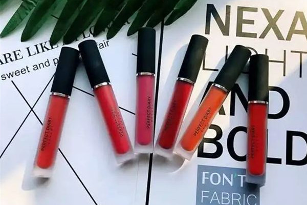 完美日記唇釉怎么辨別真假 完美日記唇釉有保質期嗎 完美日記唇釉怎么辨別真假 完美日記唇釉有保質期嗎