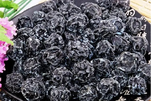 烏梅要用鹽水洗嗎 烏梅怎么洗才能干凈