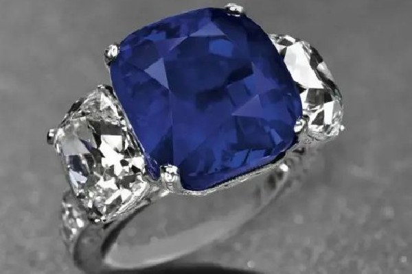 藍寶石能用酒精擦嗎 藍寶石怎么清洗