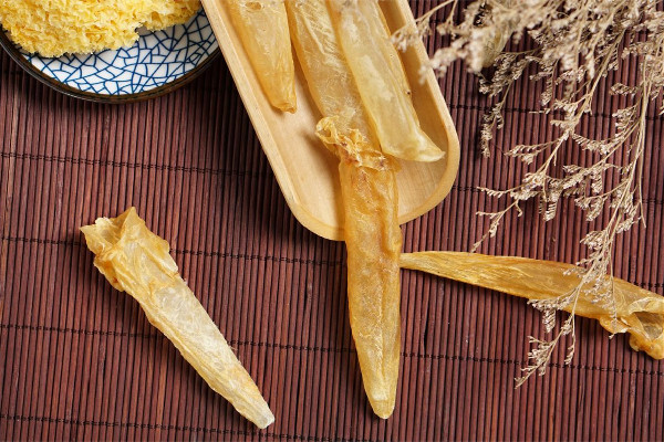 花膠和魚膠區(qū)別在哪里 花膠和魚膠一樣嗎 花膠和魚膠區(qū)別在哪里 花膠和魚膠一樣嗎