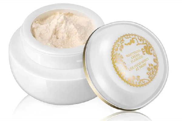 貴婦膏要不要避開(kāi)眼周圍 貴婦膏的正確用法 貴婦膏要不要避開(kāi)眼周圍 貴婦膏的正確用法