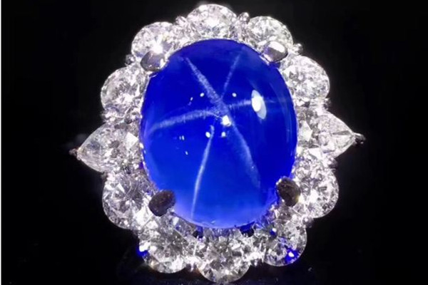 藍(lán)寶石多少錢(qián)一克 藍(lán)寶石多少克以上有收藏價(jià)值