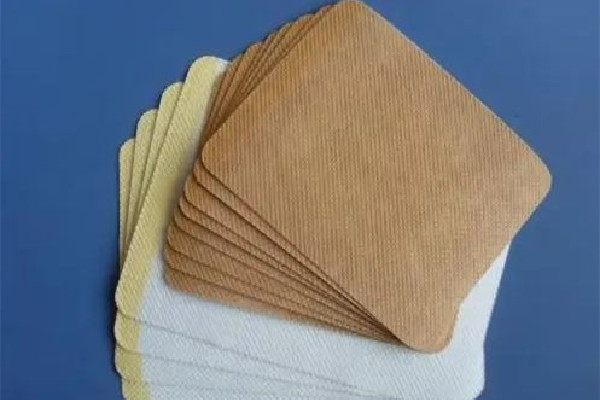 貼膏藥一般貼多長時間 貼膏藥要連續(xù)貼么 貼膏藥一般貼多長時間 貼膏藥要連續(xù)貼么