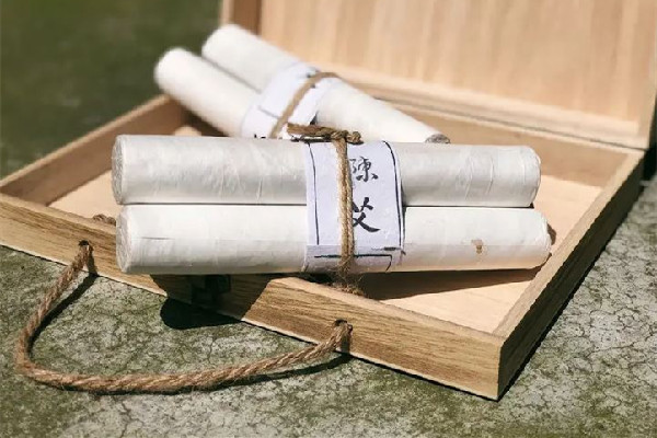 艾灸做完瞌睡的很什么原因 艾灸后會(huì)出現(xiàn)哪些情況是正常的