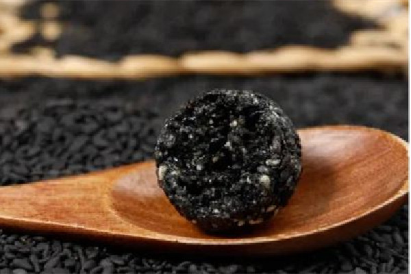 黑芝麻丸有什么樣的功效和作用 黑芝麻丸可以治療脫發(fā)嗎 黑芝麻丸有什么樣的功效和作用 黑芝麻丸可以治療脫發(fā)嗎