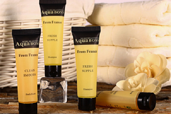 沐浴露的清潔作用怎么樣 沐浴露可以當潤滑劑使用嗎 沐浴露的清潔作用怎么樣 沐浴露可以當潤滑劑使用嗎