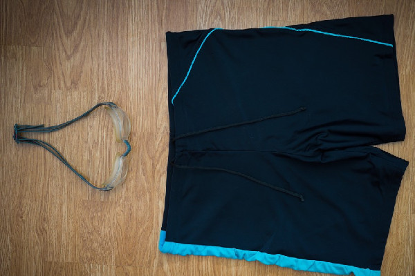 游泳褲會越穿越松嗎 游泳褲多久換一次 游泳褲會越穿越松嗎 游泳褲多久換一次