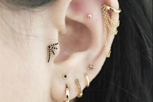 打耳洞增生疙瘩怎么辦 打耳洞為什么會(huì)長(zhǎng)疙瘩 打耳洞增生疙瘩怎么辦 打耳洞為什么會(huì)長(zhǎng)疙瘩