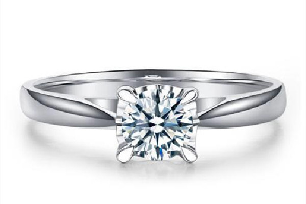 鉆石和黃金哪個(gè)更值錢 鉆石和黃金哪個(gè)更有升值空間 鉆石和黃金哪個(gè)更值錢 鉆石和黃金哪個(gè)更有升值空間