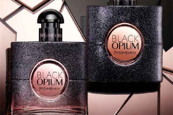 ysl黑鴉片香水有哪幾個(gè)版本 ysl黑鴉片香水會(huì)變味道嗎