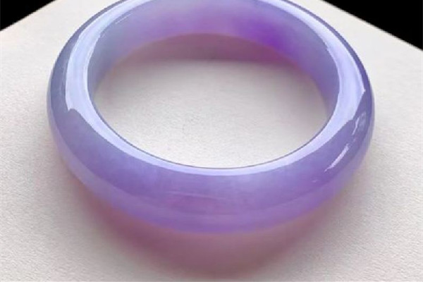 紫羅蘭翡翠會(huì)不會(huì)越來越紫 紫羅蘭翡翠不見紫怎么處理 紫羅蘭翡翠會(huì)不會(huì)越來越紫 紫羅蘭翡翠不見紫怎么處理