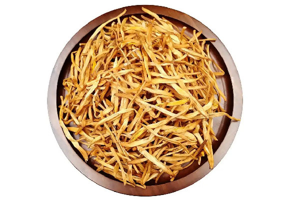 干黃花菜可以煲湯嗎 干黃花菜煲湯的做法 干黃花菜可以煲湯嗎 干黃花菜煲湯的做法