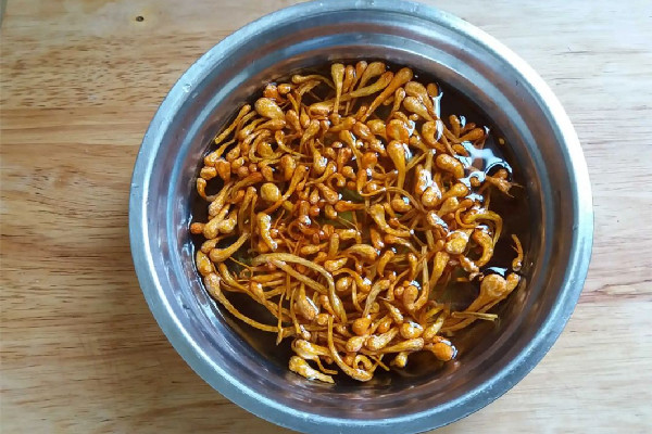 蟲(chóng)草花什么顏色才是真品 蟲(chóng)草花怎么選才是好的