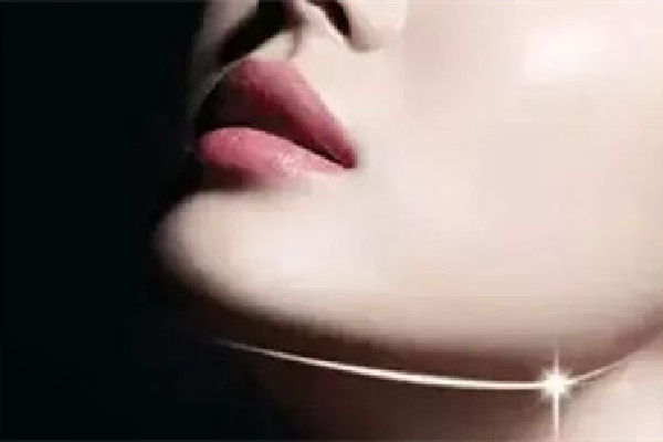 武漢假體下巴哪里做的好 武漢做假體下巴多少錢