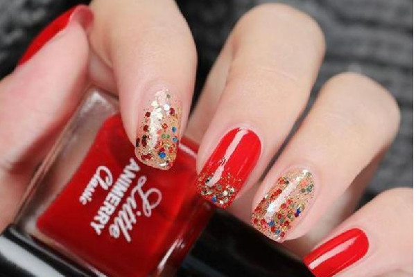 甲油膠有顆粒雜質(zhì)怎么回事 甲油膠有顆粒雜質(zhì)怎么補救