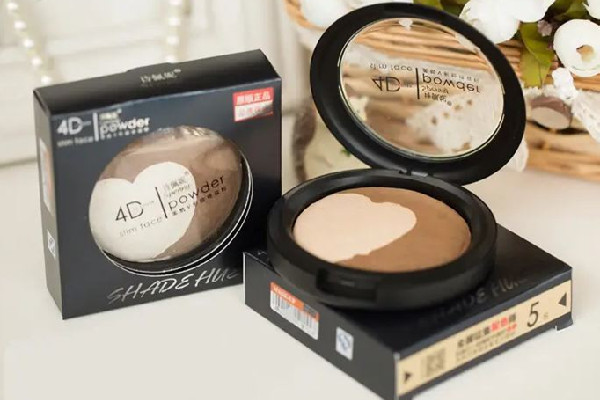 修容粉用什么刷子 修容粉可以用美妝蛋按壓?jiǎn)? alt=