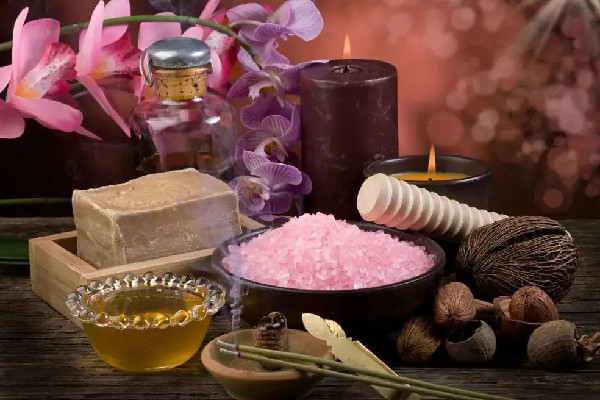 積玉橋覺(jué)SPA自然療愈空間精油開(kāi)背感覺(jué)怎么樣 精油開(kāi)背的作用與功效