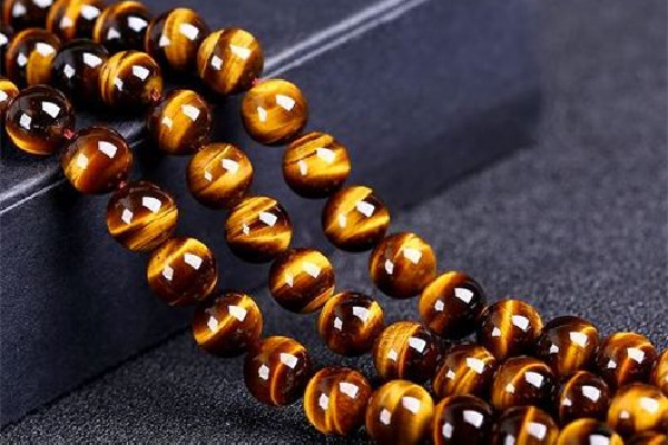 虎眼石和黑曜石哪個(gè)好 虎眼石和貔貅能一起戴嗎