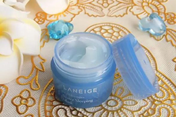 睡眠面膜是洗掉好還是敷一晚 睡眠面膜不洗會堵塞毛孔嗎 睡眠面膜是洗掉好還是敷一晚 睡眠面膜不洗會堵塞毛孔嗎