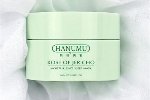 睡眠面膜可以當(dāng)身體乳來(lái)涂嗎 睡眠面膜可以用在手上嗎 睡眠面膜可以當(dāng)身體乳來(lái)涂嗎 睡眠面膜可以用在手上嗎