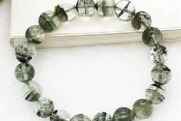 綠幽靈手鏈價(jià)格一般是多少 綠幽靈有收藏價(jià)值嗎 綠幽靈手鏈價(jià)格一般是多少 綠幽靈有收藏價(jià)值嗎