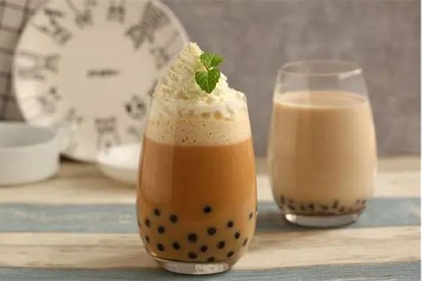 1杯奶茶所含咖啡因或超3杯美式 奶茶對(duì)身體有哪些危害 1杯奶茶所含咖啡因或超3杯美式 奶茶對(duì)身體有哪些危害