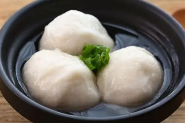魚丸要打多久才會彈 魚丸吃起來像豆腐渣什么原因 魚丸要打多久才會彈 魚丸吃起來像豆腐渣什么原因