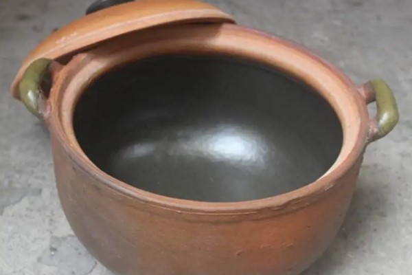 瓦罐燒糊了怎么辦 瓦罐怎么清洗才干凈 瓦罐燒糊了怎么辦 瓦罐怎么清洗才干凈