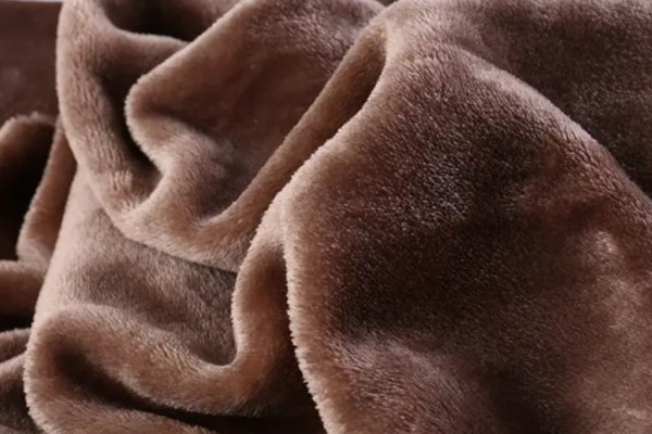 法蘭絨怎么區(qū)分好壞 法蘭絨會起球嗎 法蘭絨怎么區(qū)分好壞 法蘭絨會起球嗎