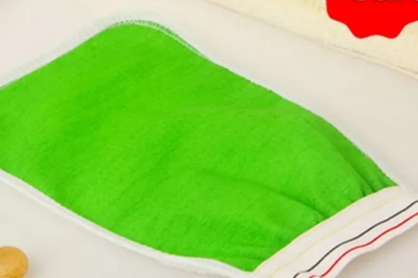 搓澡巾多久換一次 搓澡巾用時(shí)間長了還能用嗎