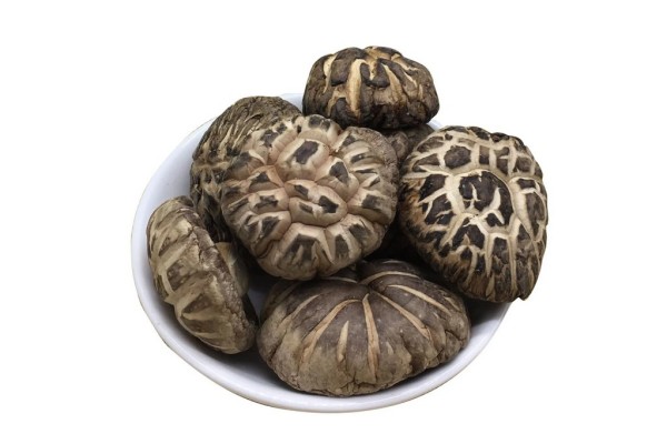 花菇可以泡一晚上嗎 花菇泡發(fā)要多久 花菇可以泡一晚上嗎 花菇泡發(fā)要多久