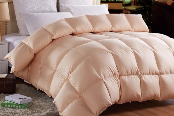 羽絨被多久曬一次 羽絨被曬多長(zhǎng)時(shí)間合適 羽絨被多久曬一次 羽絨被曬多長(zhǎng)時(shí)間合適