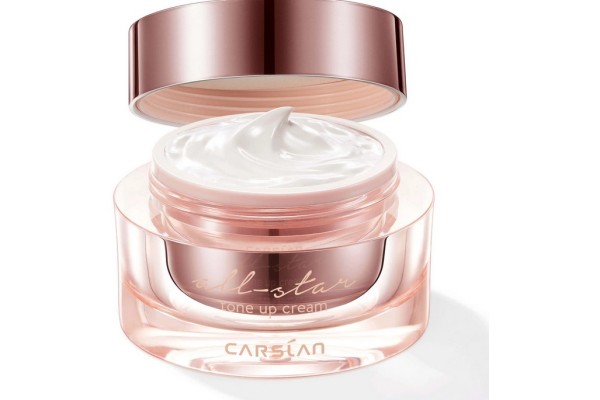 補水面霜適合什么膚質 補水面霜適合干皮嗎 補水面霜適合什么膚質 補水面霜適合干皮嗎