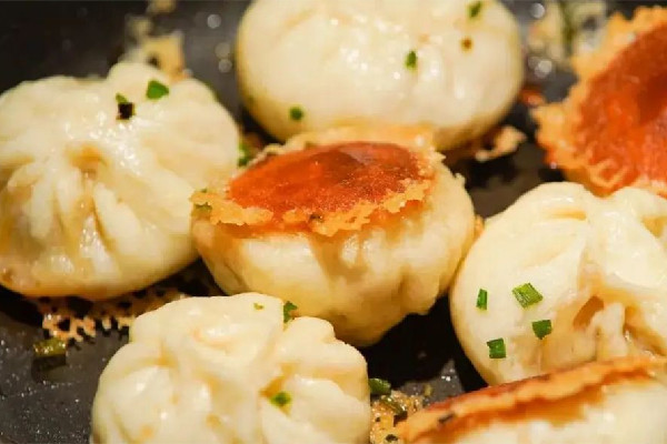 水煎包的面粉水怎么調(diào) 水煎包用面粉水還是淀粉水