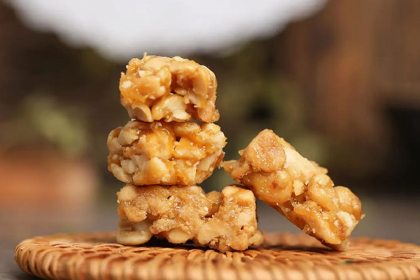 花生糖是哪里的特產 花生糖是什么糖做的