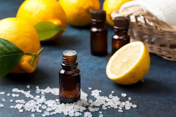 檸檬精油含有維生素c嗎 檸檬精油含有激素嗎 檸檬精油含有維生素c嗎 檸檬精油含有激素嗎