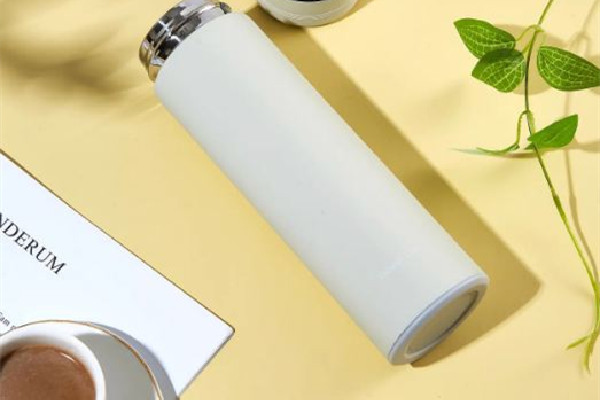 保溫杯304內膽和316內膽哪個好 保溫杯買什么材質好