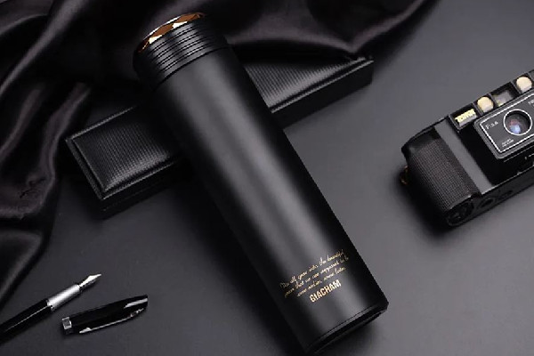 保溫杯304內膽和316內膽哪個好 保溫杯買什么材質好