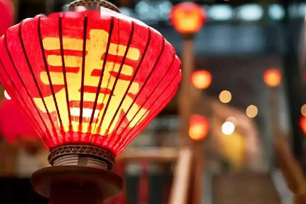 兩地明確:過年期間可燃放煙花爆竹 過年放炮的寓意是什么 兩地明確:過年期間可燃放煙花爆竹 過年放炮的寓意是什么