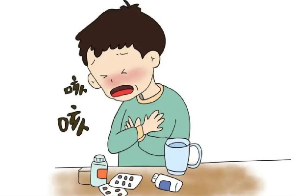 男孩咳嗽發(fā)熱在家硬扛成白肺 咳嗽不管會(huì)怎么樣