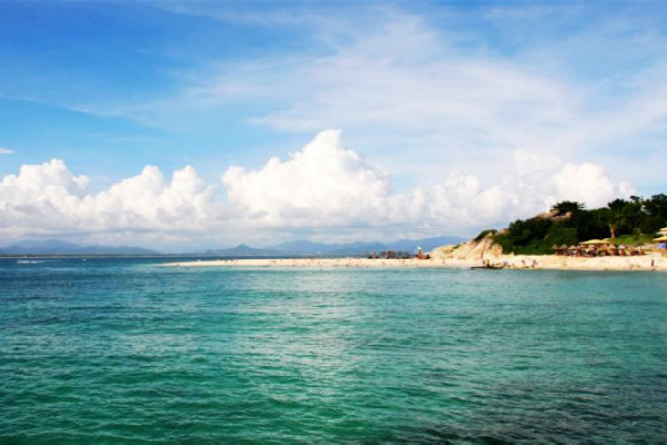 三亞18萬(wàn)天價(jià)酒店一房難求 三亞有什么特產(chǎn)值得買(mǎi)回家