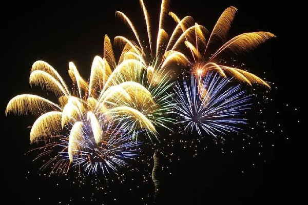 專家回應(yīng)燃放煙花爆竹能消滅病毒 煙花是用什么材料做的 專家回應(yīng)燃放煙花爆竹能消滅病毒 煙花是用什么材料做的