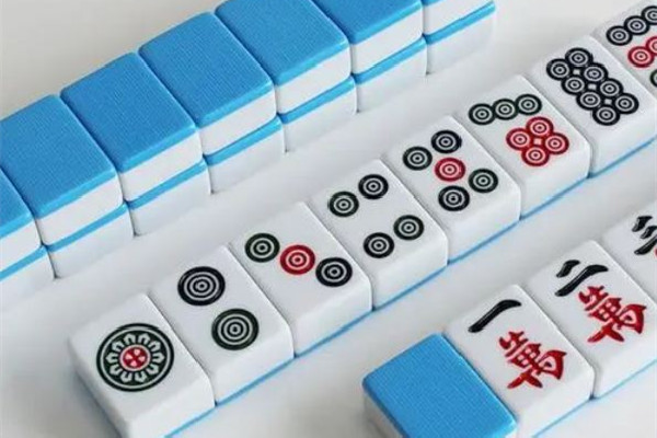 女子乘火車(chē)遇麻將專(zhuān)列生意火爆 麻將有多少種玩法