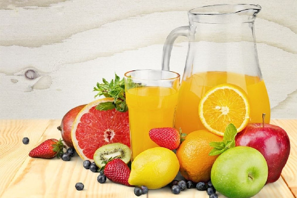 鮮榨橙汁會(huì)破壞纖維嗎 鮮榨橙汁和橙汁營養(yǎng)一樣嗎