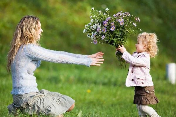 人民網(wǎng)評6歲男童進(jìn)女廁事件 家長怎么告訴孩子男女有別 人民網(wǎng)評6歲男童進(jìn)女廁事件 家長怎么告訴孩子男女有別