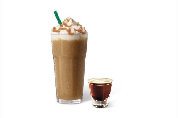 女子帶漢堡進星巴克被服務(wù)員攔下 星巴克有什么好喝的